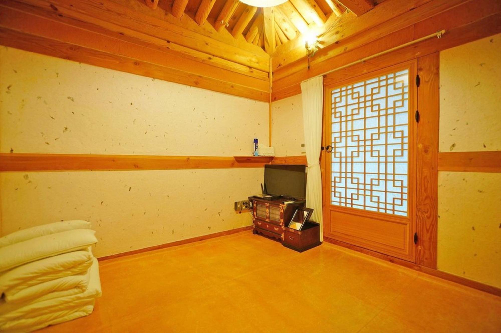 Hanok Gotaek Goeul Jeonju Zewnętrze zdjęcie