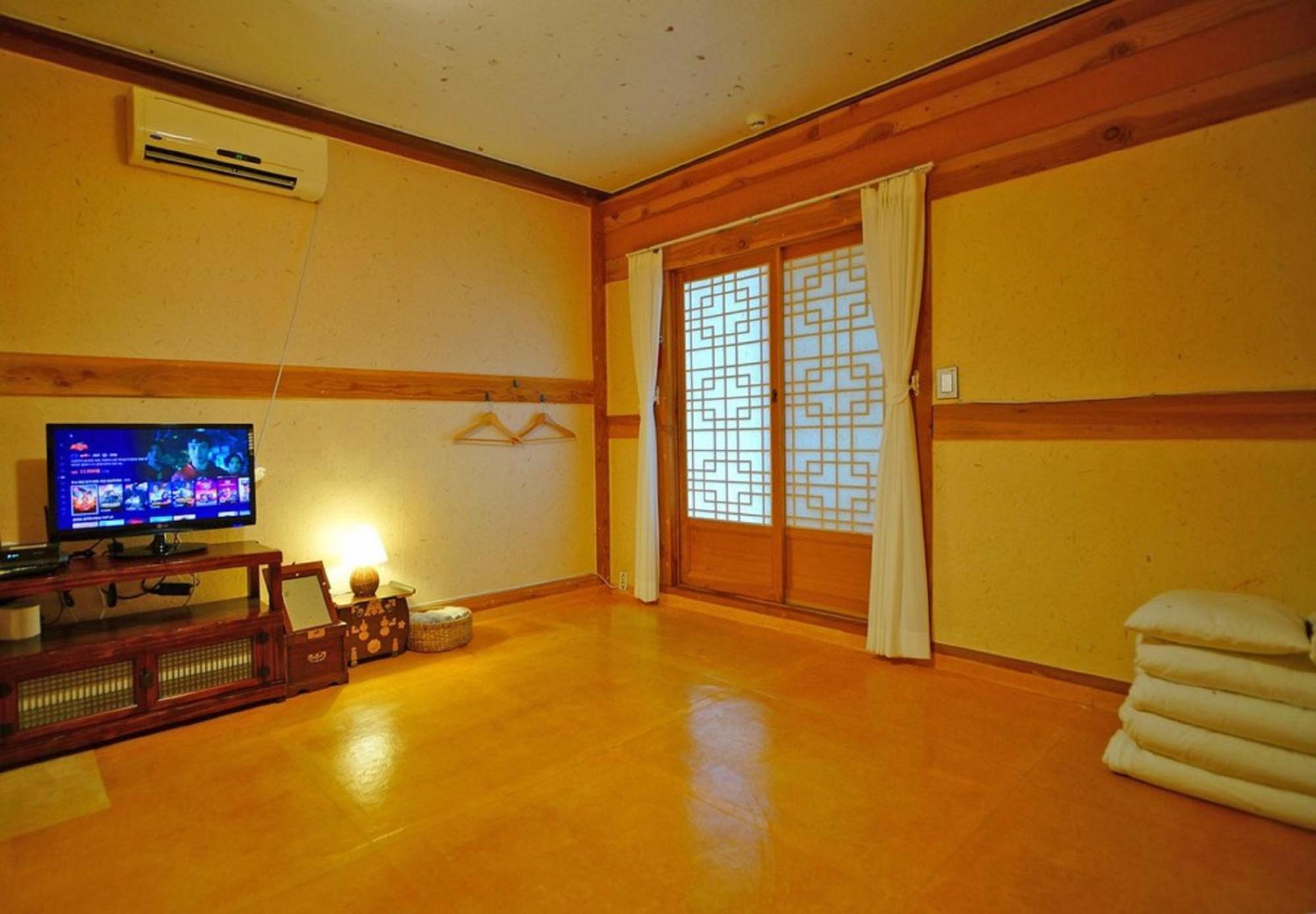 Hanok Gotaek Goeul Jeonju Zewnętrze zdjęcie